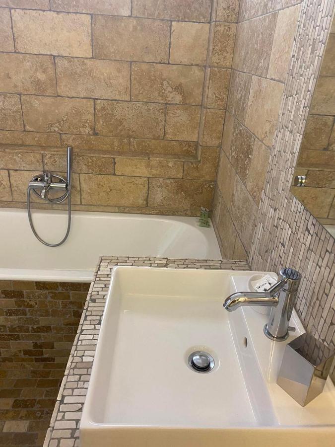 Coquille Apartment Kavála ภายนอก รูปภาพ