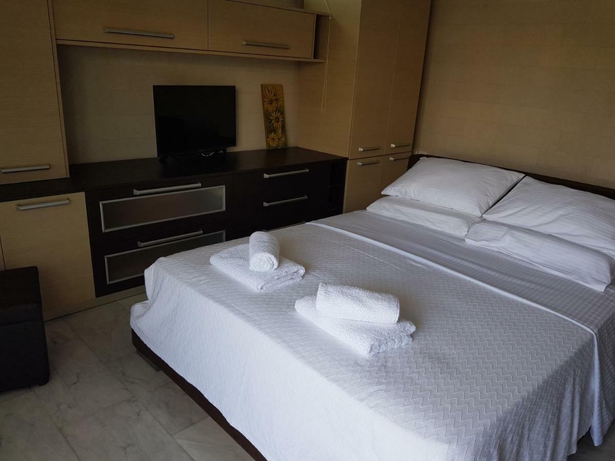 Coquille Apartment Kavála ภายนอก รูปภาพ